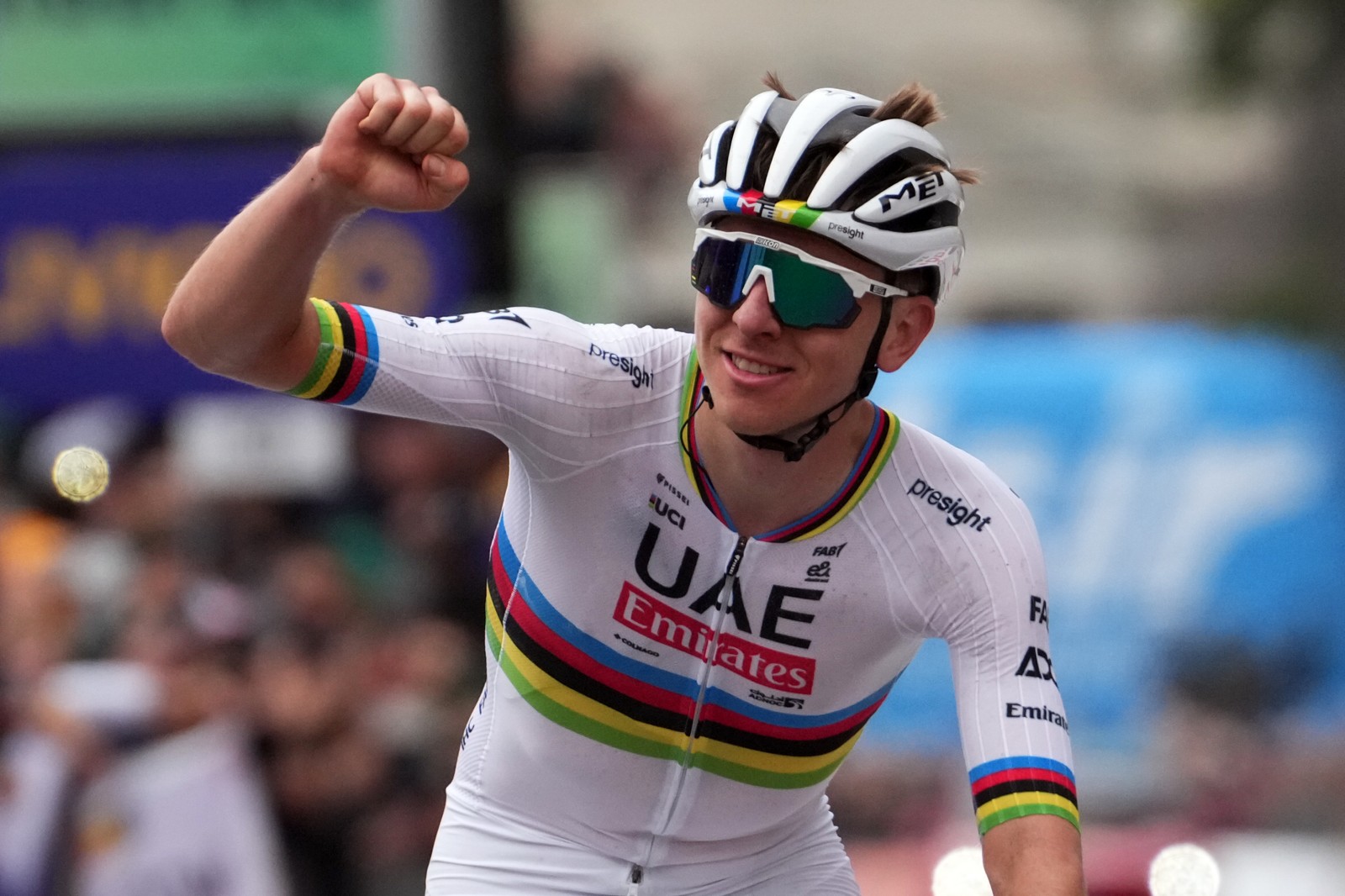 Tadej Pogačar še povečal prednost pred zasledovalci