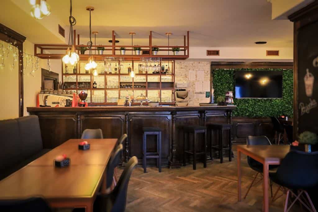 Mestna kavarna: srce Slovenj Gradca, ki bije naprej