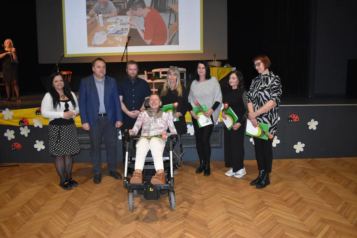 FOTO: Poseben dan za CUDV – poklon dolgoletnim delavcem, letos še posebej Gabrijeli Tomšič