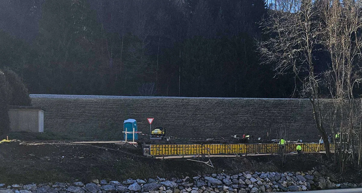 V Dravogradu pričetek gradnje protipoplavnih zidov ob Meži in Dravi