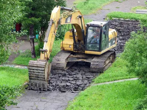 Na Ravnah bodo pričeli s sanacijo kanalizacije na Čečovju