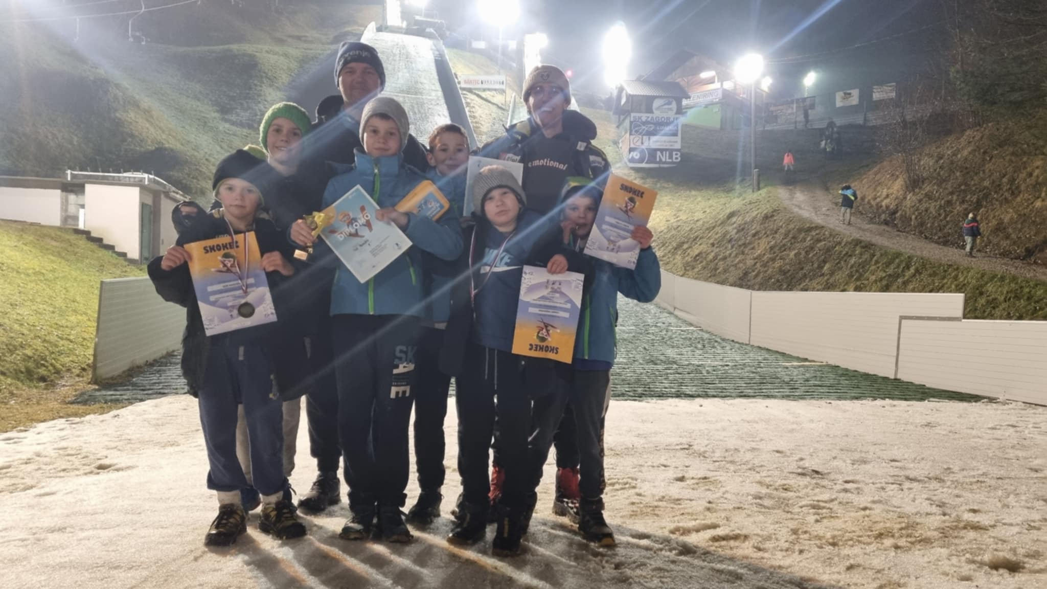 Mladi skakalci iz Mislinje in Fužinarja navdušili v Kisovcu – Svit Marošek zmagal