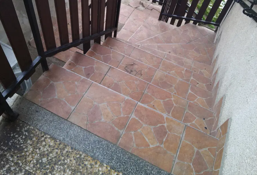 Pomagajmo Sabini iz Vuzenice do dvigala, ki ji bo spremenilo življenje