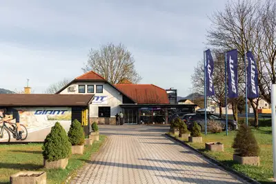 Sanjska zaposlitev za kolesarje: Postanite del ekipe Freestyle! V kolesarski trgovini v Slovenj Gradcu iščejo prav vas