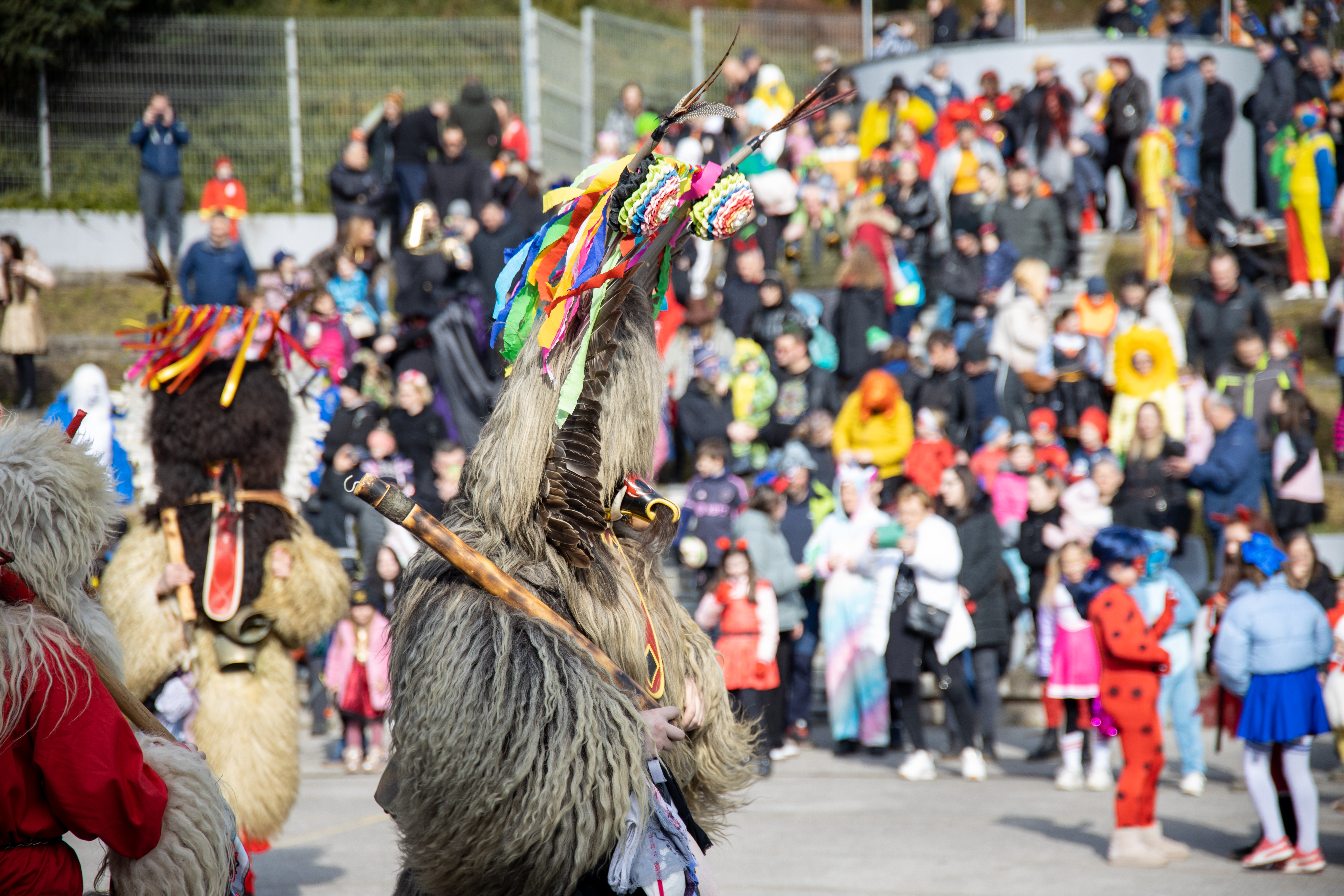 FOTO: V Dravogradu s pustovanjem že pregnali zimo