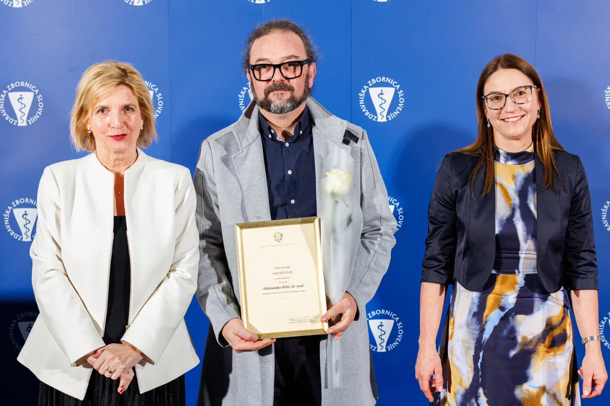 Dr. Aleksandar Bilić iz SB Slovenj Gradec prejel priznanje Zdravniške zbornice za "naj mentorja"