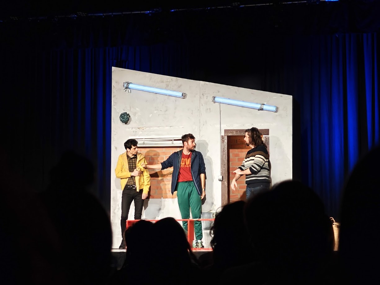 Na Radljevanju najbolj odštekana komedija – Alfa samski