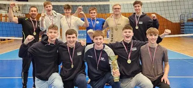 Odbojkarji Gimnazije Ravne na Koroškem ponovno državni prvaki!