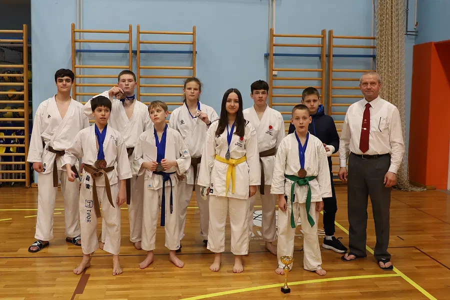 Izjemni nastopi koroških karateistov na državnem prvenstvu na Prevaljah
