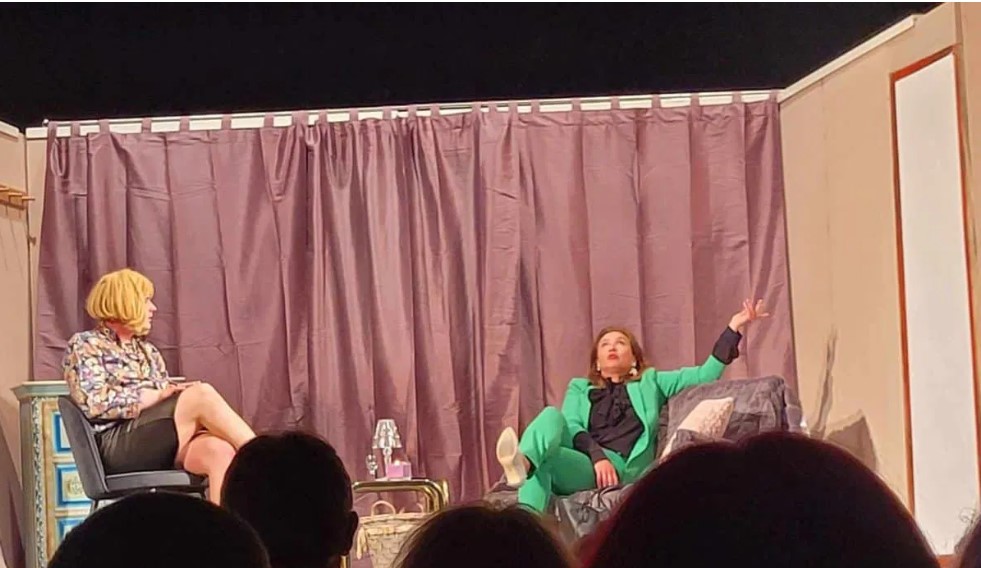 Člani KD Šmiklavž bodo nedeljski popoldan v Mislinji popestrili s predstavo: "Ni lahko biti ženska"