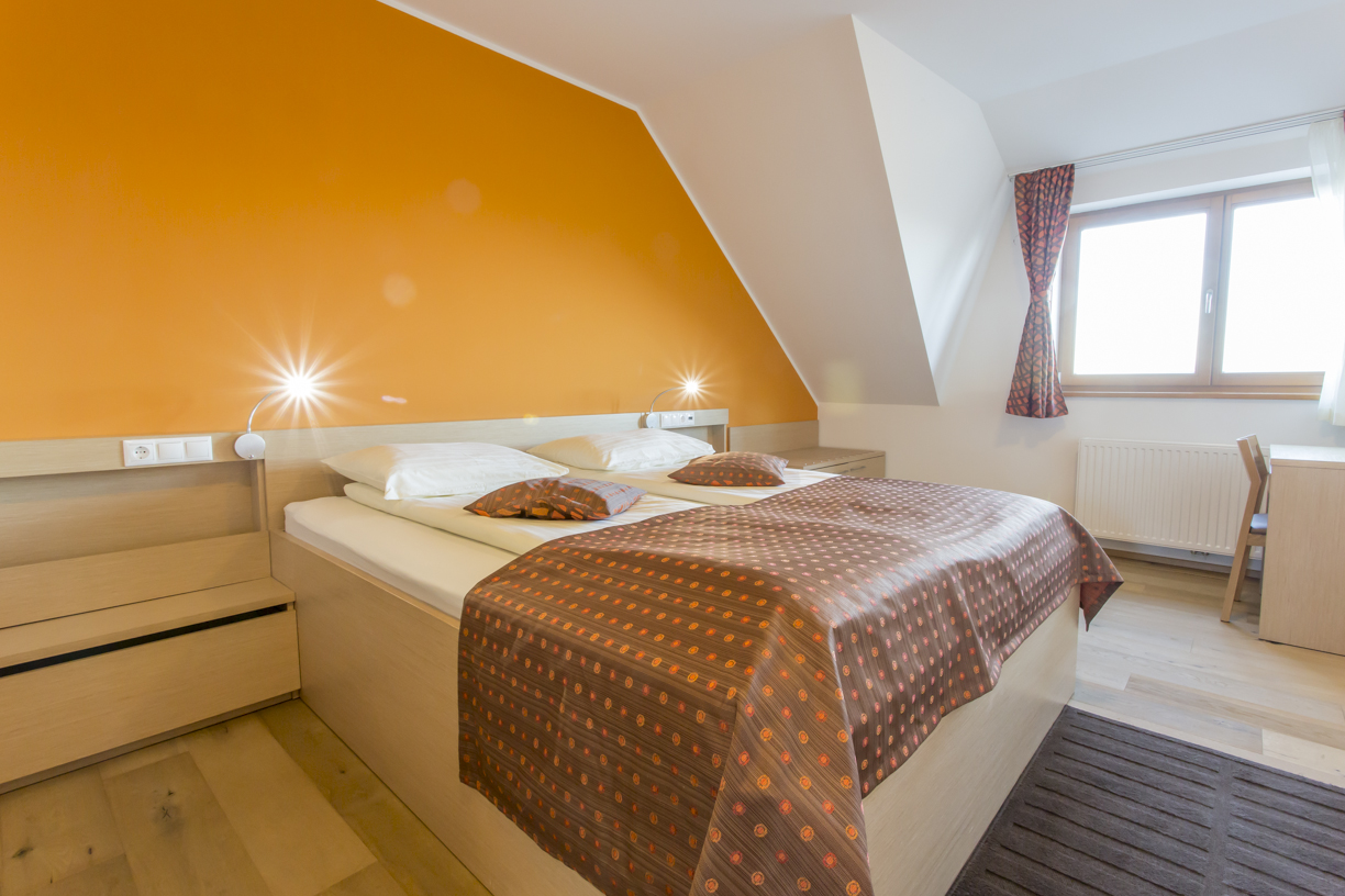 Na Koroškem lani za dva odstotka več turističnih nočitev