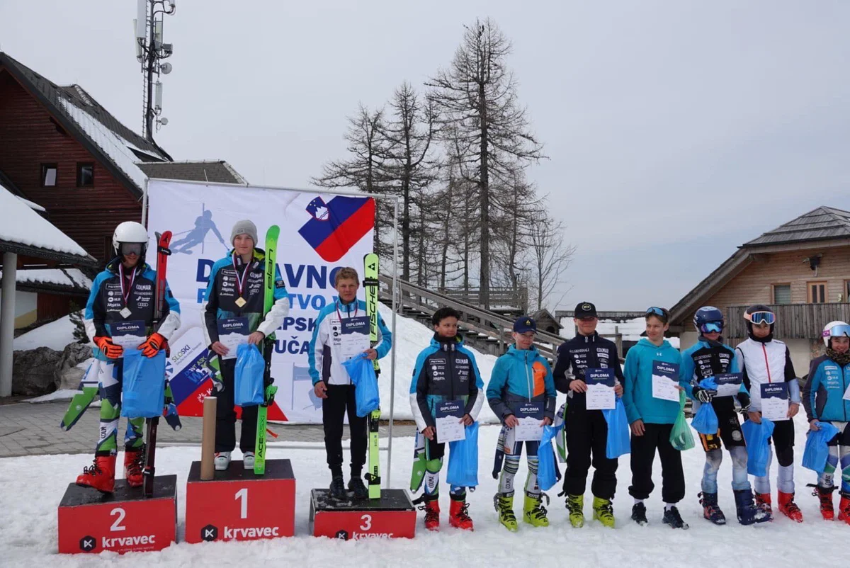 Mladi smučarji SK Črna blesteli na državnih tekmah (FOTO)