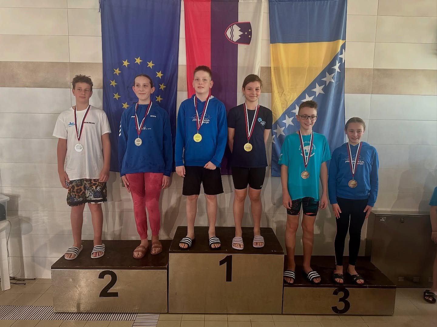 FOTO: Plavalci in plavalke Fužinarja zopet uspešni v Velenju