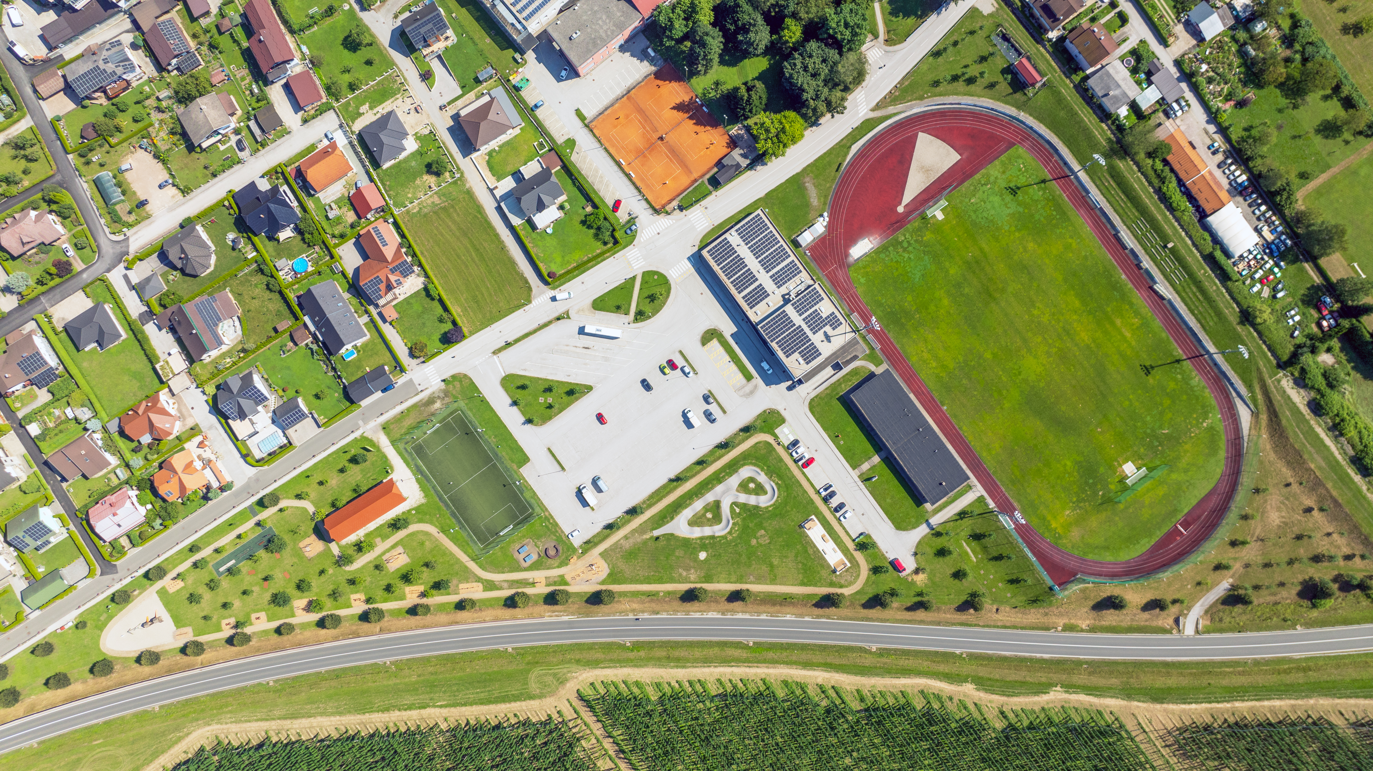 Glasujte za Radlje: Pomagajte jim do športnega parka Taurus (VIDEO)