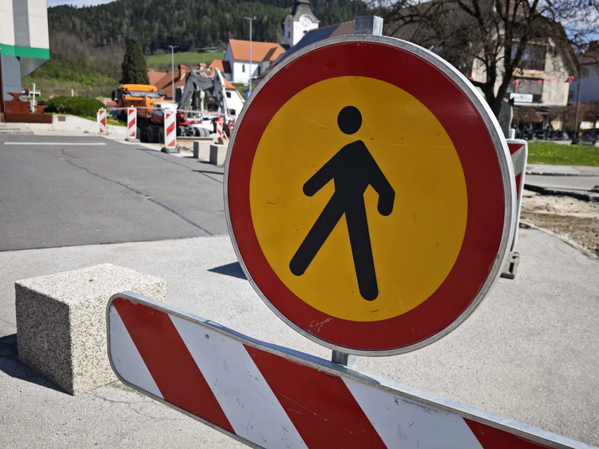 Zaradi končne priprave ceste popolna zapora v Podvelki