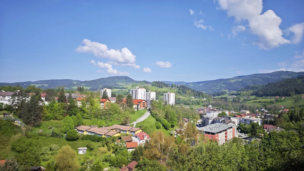 Občina Ravne: Prihaja 200 novih stanovanj