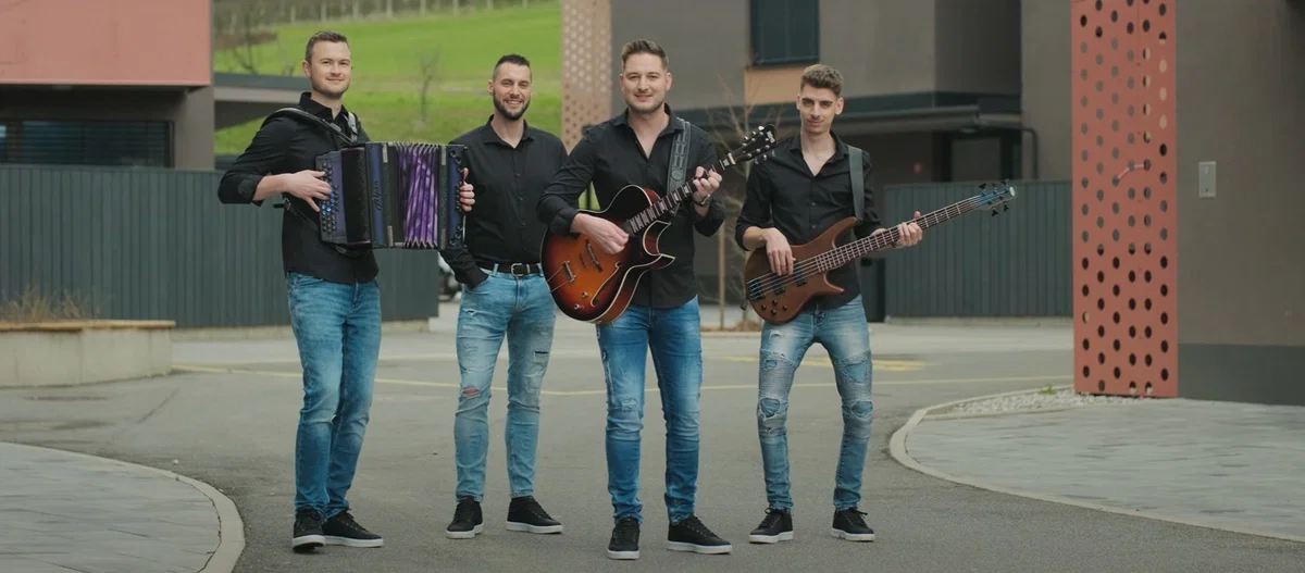 VIDEO: Fenomeni se predstavljajo z novim videospotom o ljubezni in zaupanju