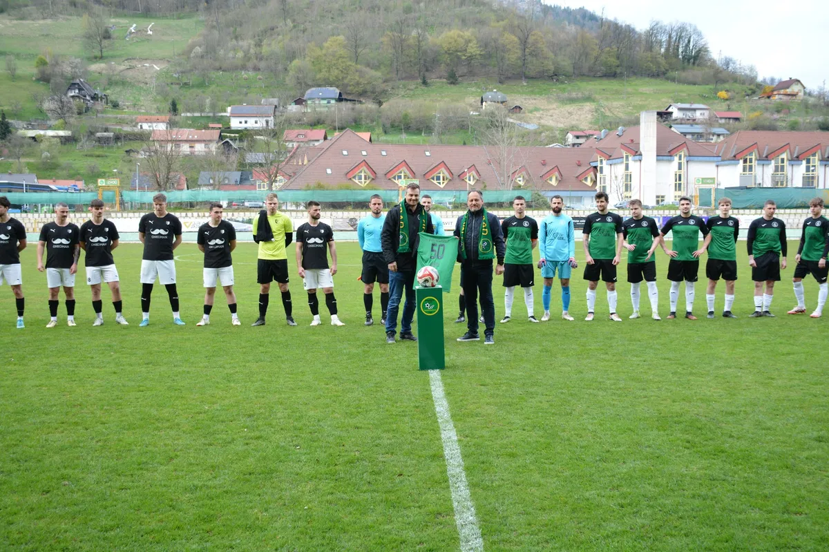 NK Dravograd z 2:1 nadigral igralce NK Peca