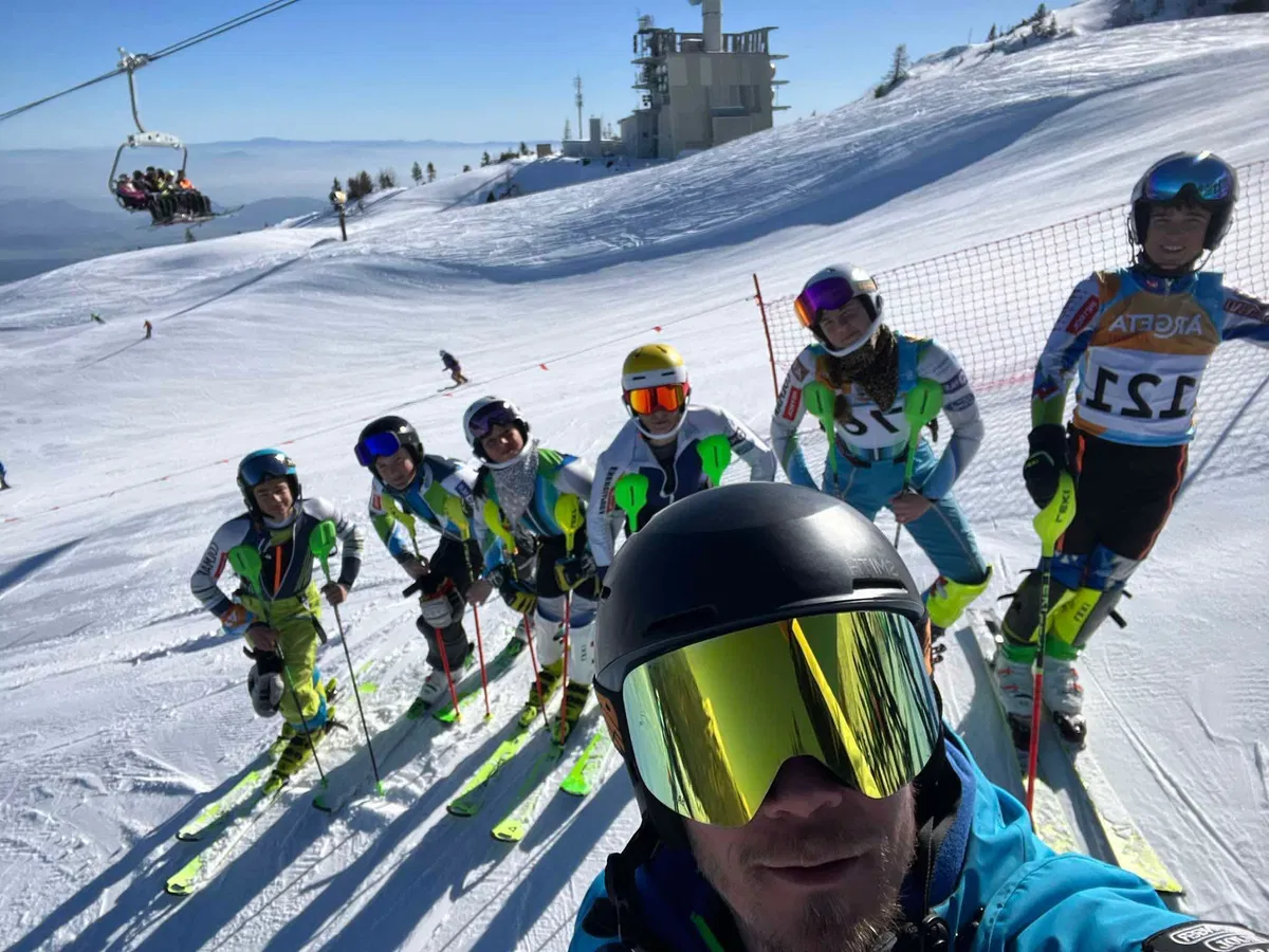 SK Vuzenica – več kot smučarski klub, družina na belih strminah (FOTO)