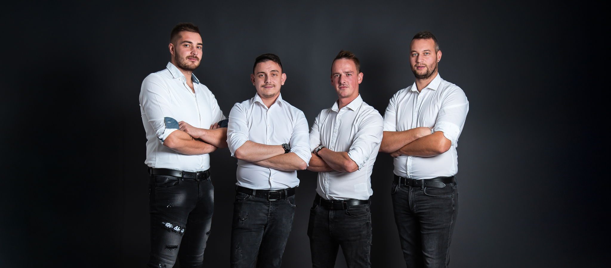 (VIDEO) Skupina iTAK predstavlja poletno uspešnico »Srnica«