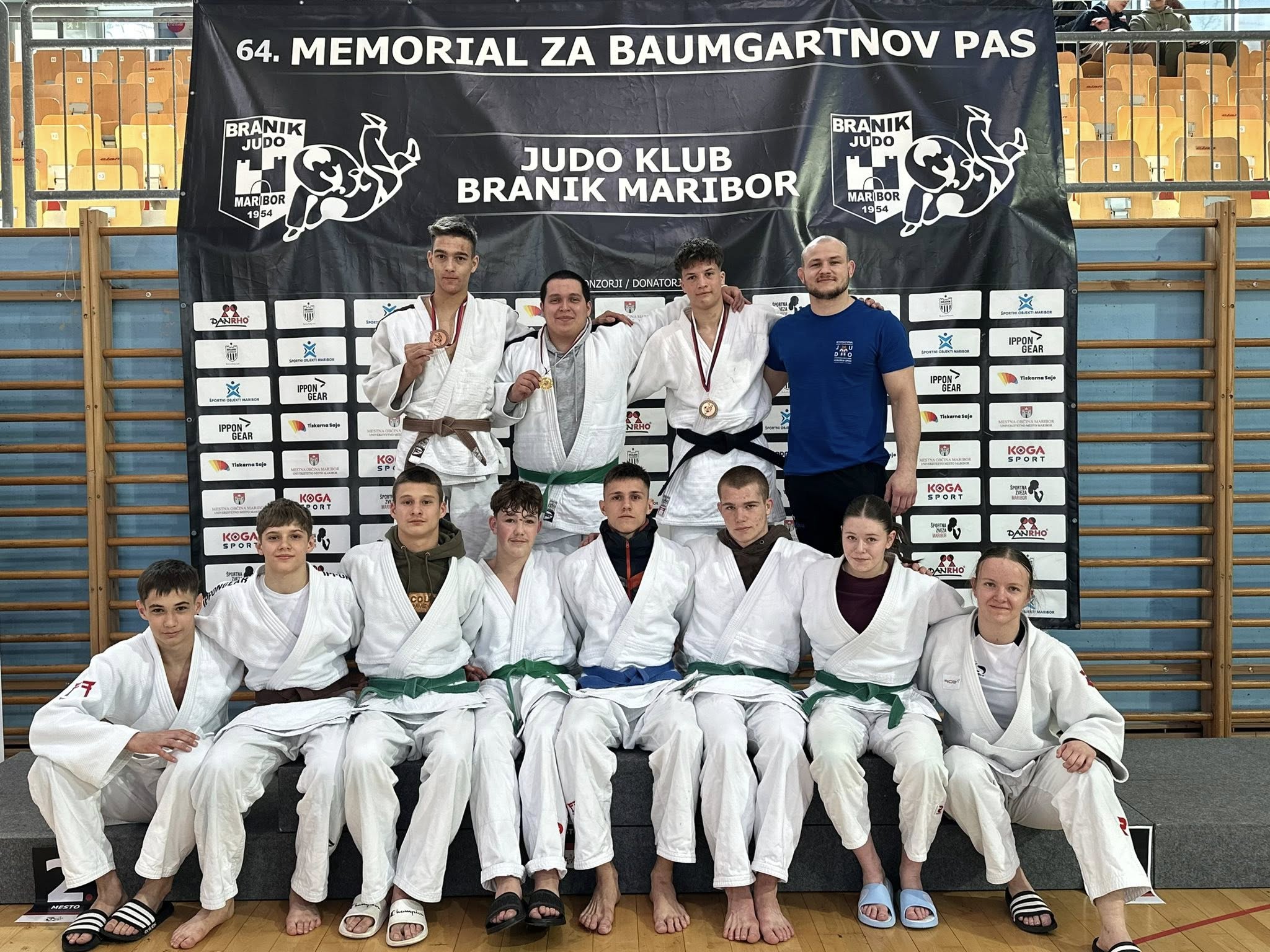 Koroški judoisti blesteli v Mariboru, domov odnesli 7 odličij