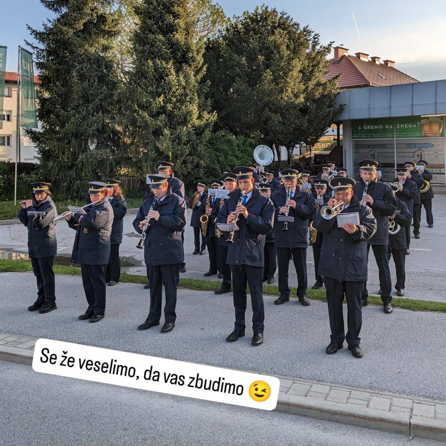 Pihalni orkestri Koroške bodo z budnicami naznanili praznik dela