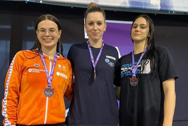 Plavalci Fužinarja na mednarodnem mitingu Swim Wars v Banja Luki osvojili kar 20 medalj