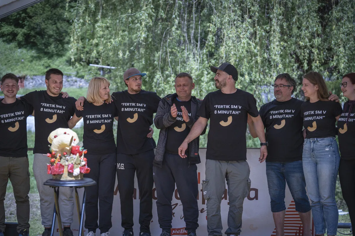 Najboljši makaronflajš izpod rok NK Akumolator, obiskovalci navdušeni nad vsemi (FOTO)