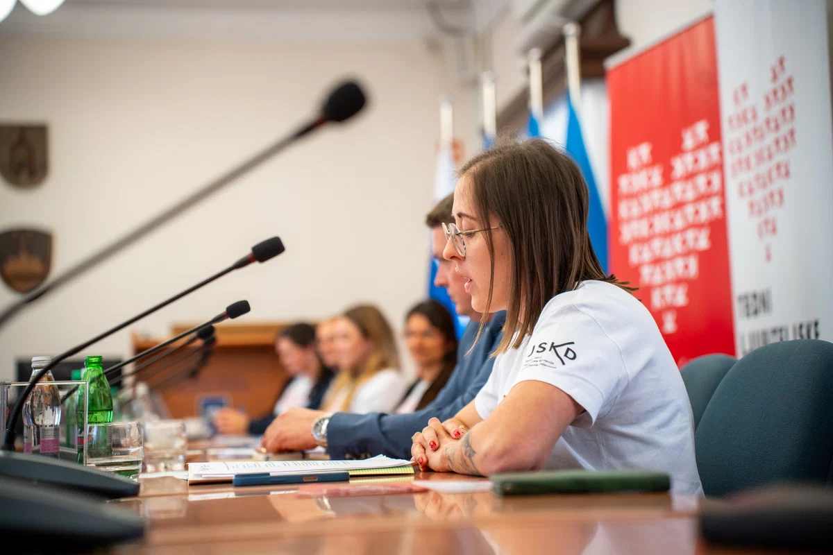 Prijavite svoj dogodek na Tednih ljubiteljske kulture in se potegujte za odlične nagrade