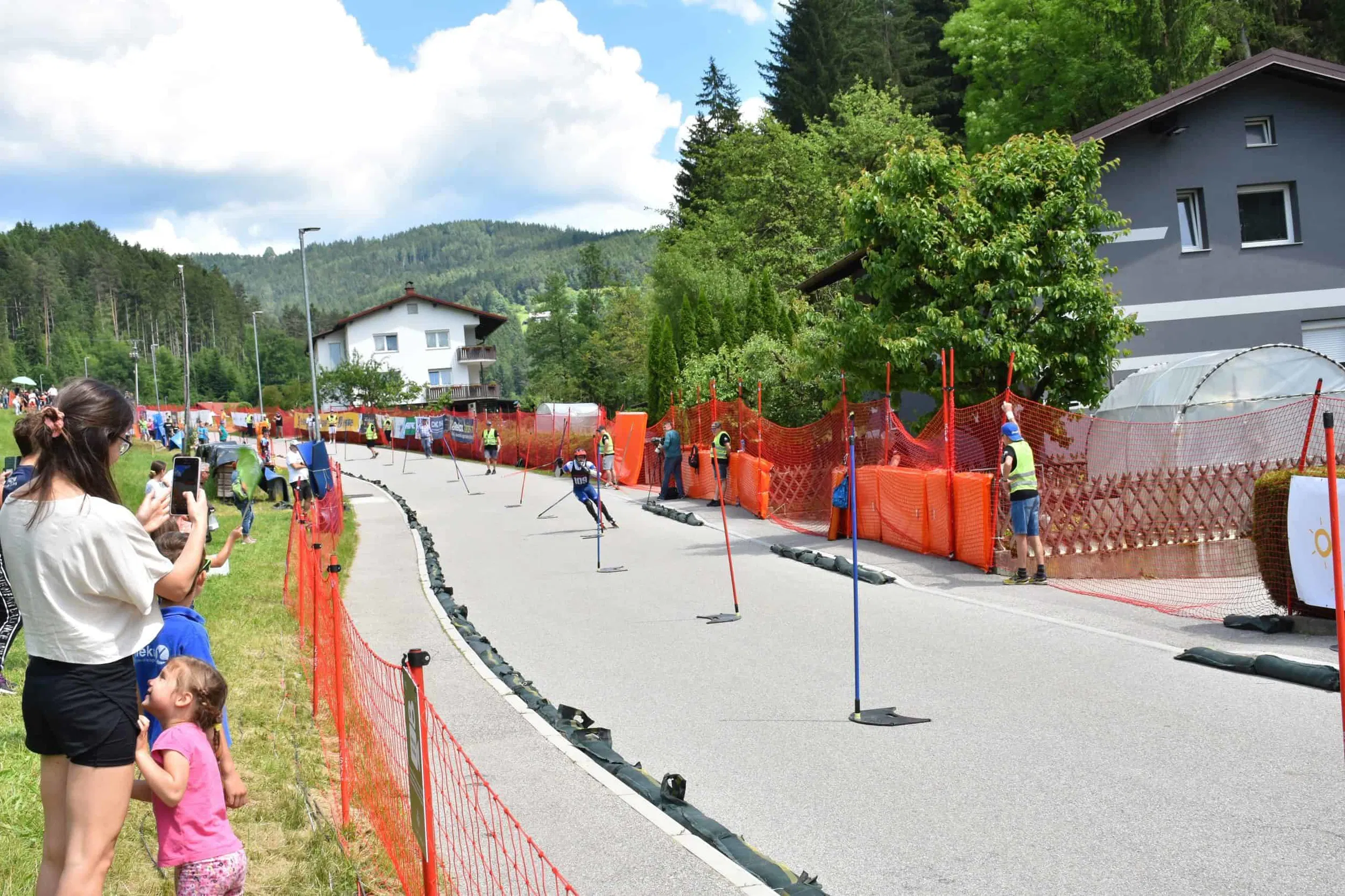 Od danes dalje popolna zapora lokalne ceste Most Barbara - odcep Gradiški Križ