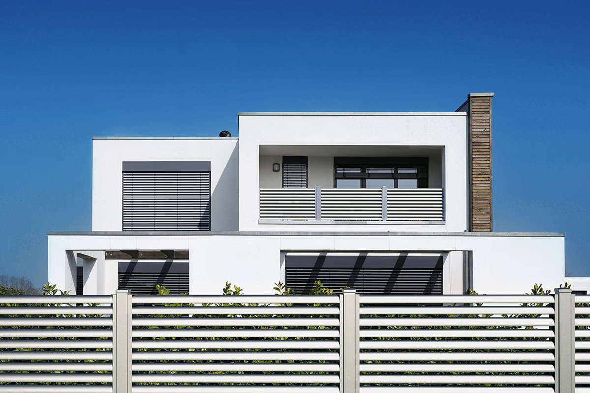 Kako izbrati pravo barvo ALU ograje za vaš dom?