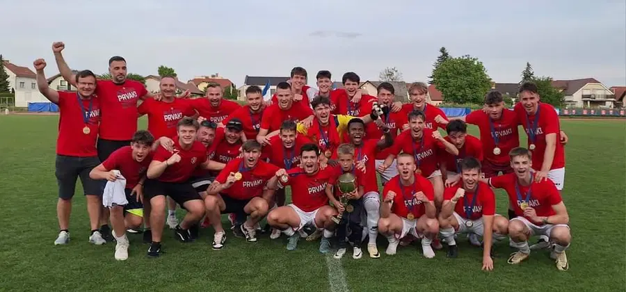 Fužinarjevi mladinci s srčno zmago potrdili obstanek med elito