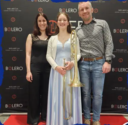 Zlata plaketa in 2. mesto Zarji Dobnik na mednarodnem tekmovanju Bolero