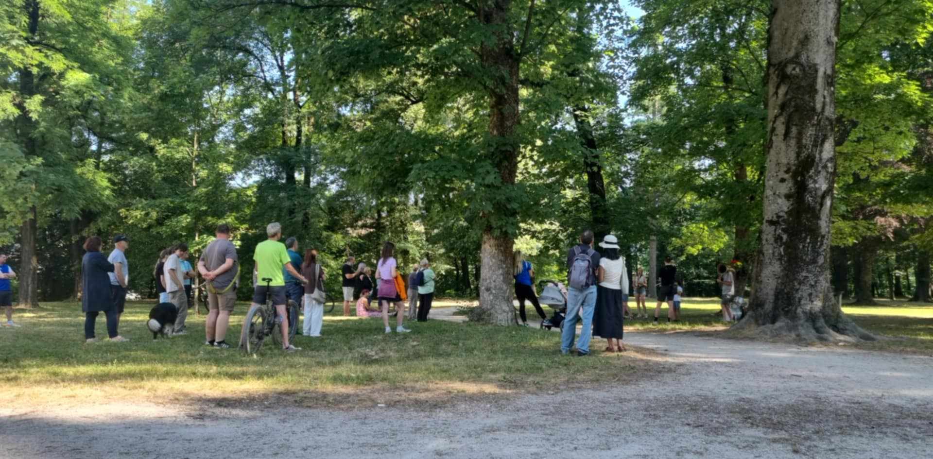 Jazz Mulci poskrbeli za glasbeni začetek nedelje v Grajskem parku