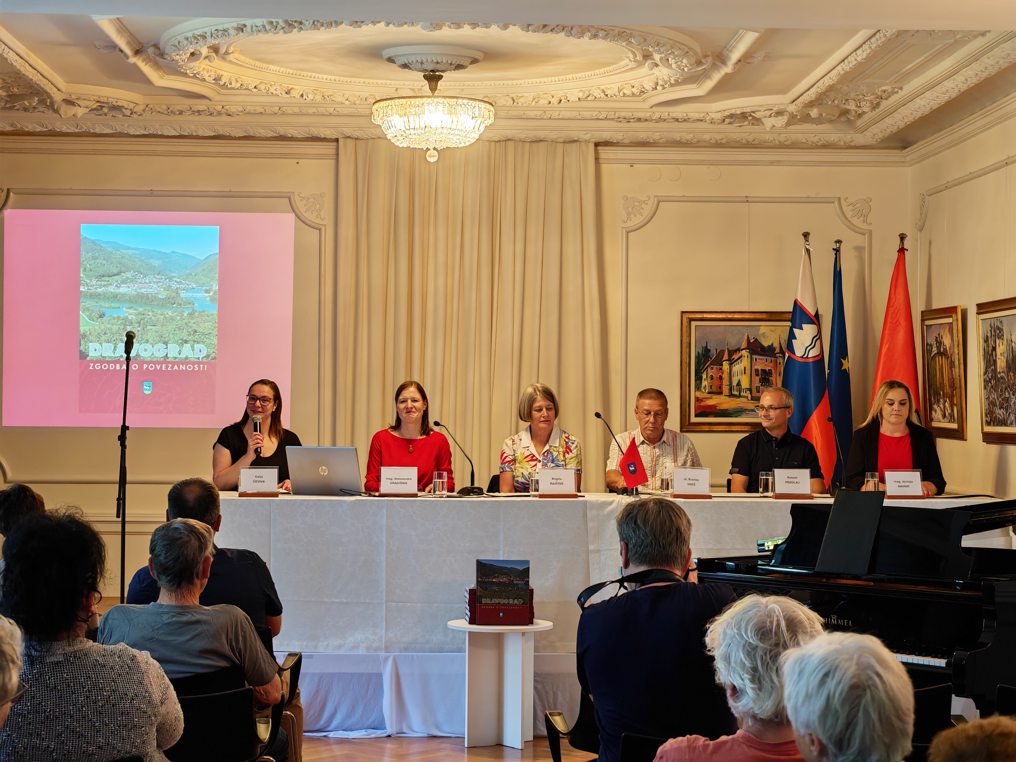 FOTO: Luč sveta ugledala monografija Dravograd- Zgodba o povezanosti