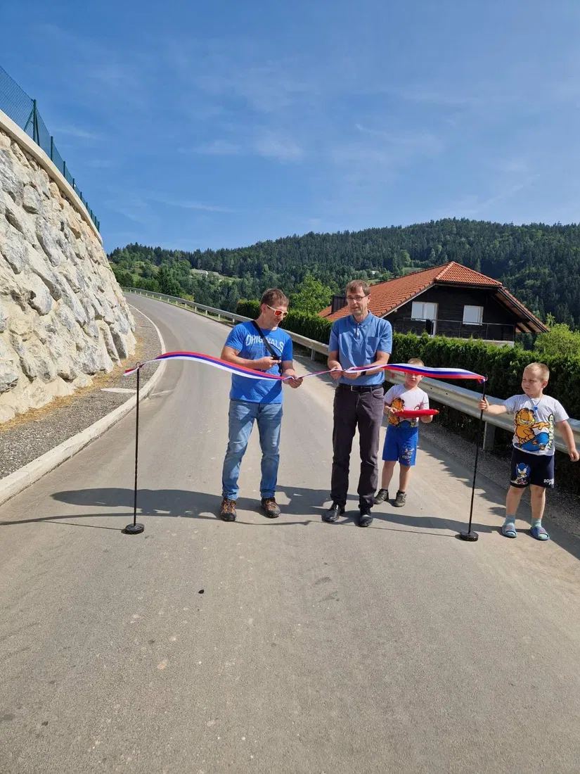 FOTO: Včeraj slovesno otvorili prometno povezavo Dobrije-Koroški Selovec-Brdinje
