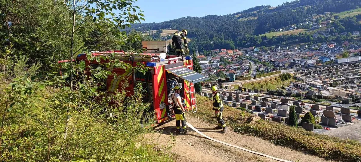 Gasilci PGD Prevalje danes navsezgodaj zopet posredovali pri požaru (FOTO)