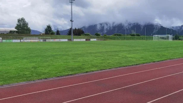 Danes vabljeni v Radlje na slovesnost ob poimenovanju športnega stadiona po Žanu Karničniku