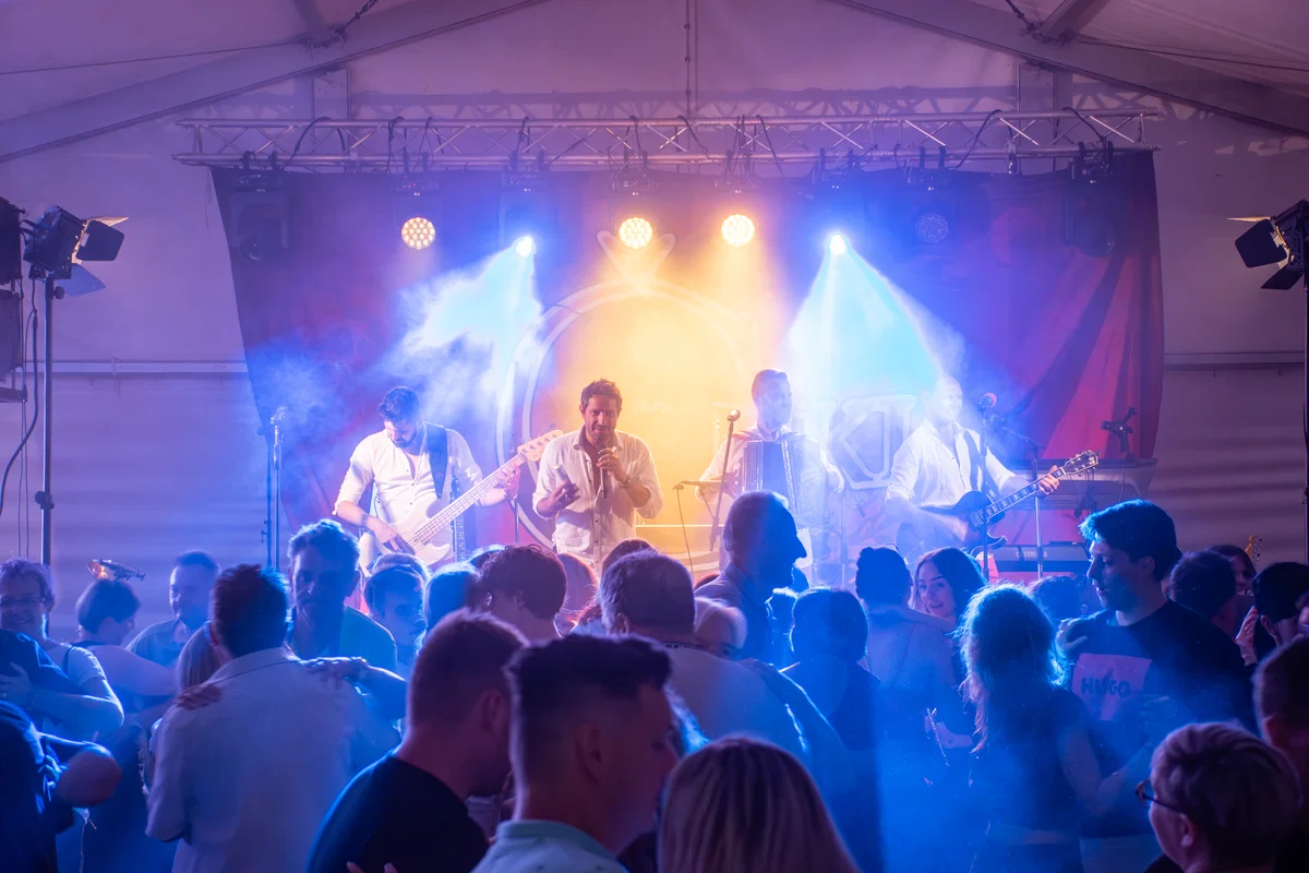 FOTO: V Dravogradu so z veliko gasilsko veselico obeležili 150-letnico delovanja