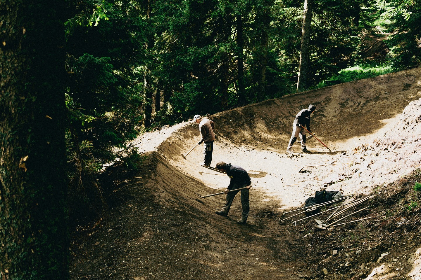 V Bike parku Kope priprave na vikend furanje in Flat Out Days