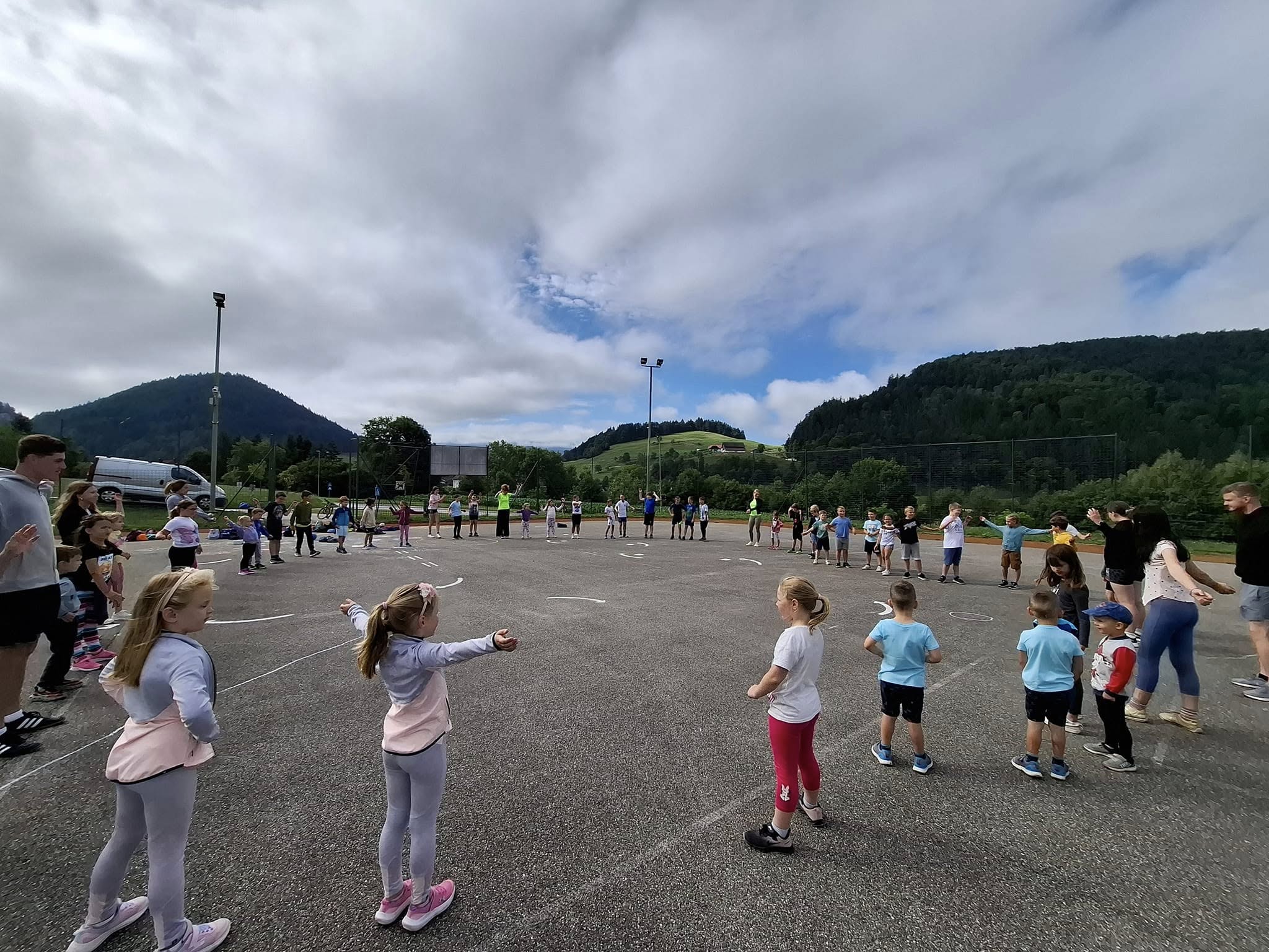 Mislinjski mulci so se zabavali v Lopanu in na igrišču