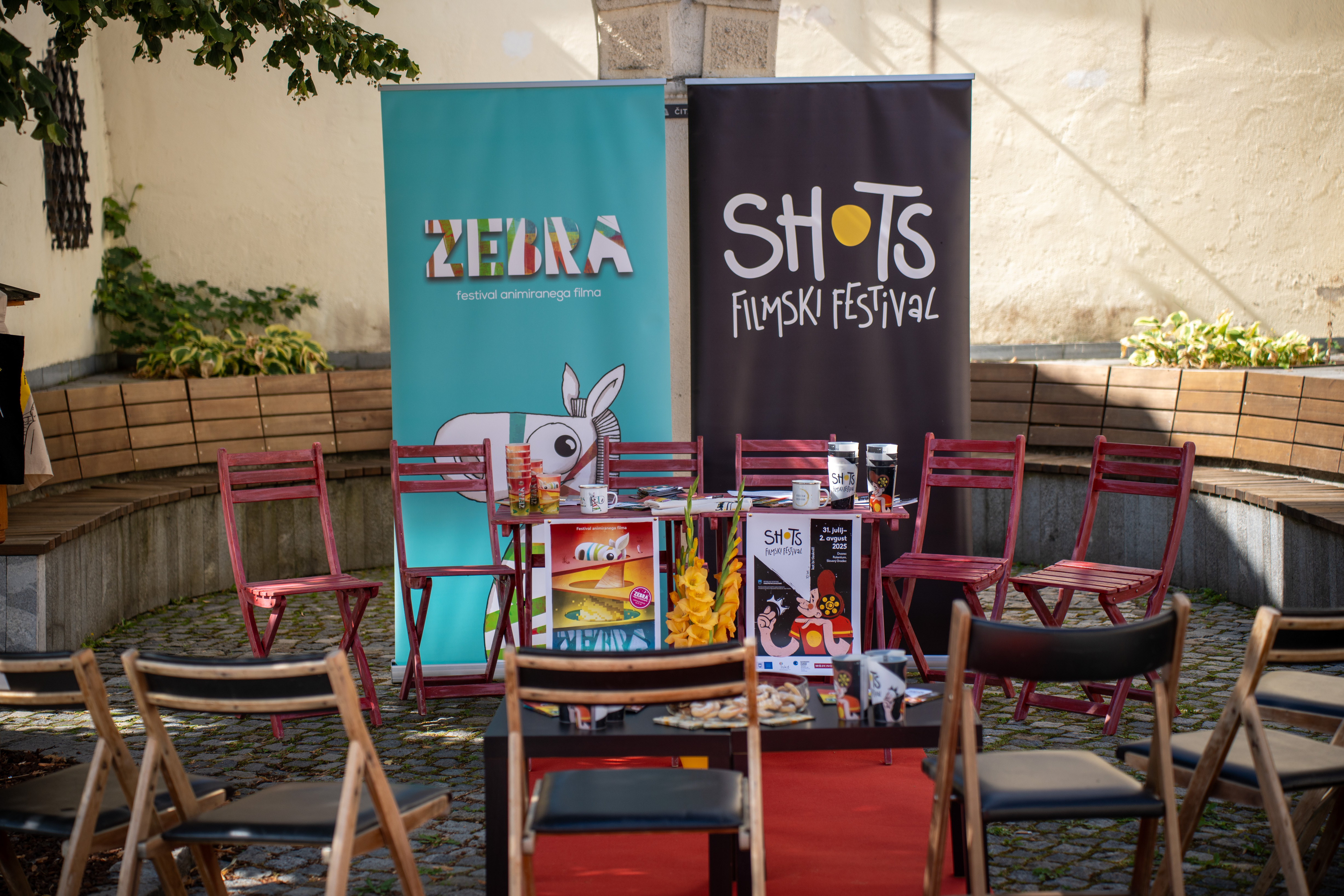 Čajnica Pečko vas vabi na kviz ob 10. obletnici festivala SHOTS