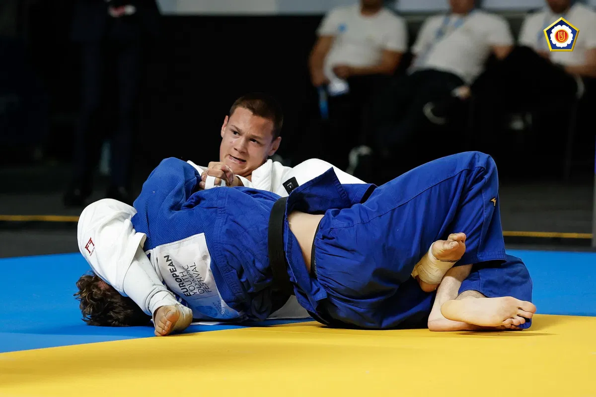 Aleks Krivec danes v prvi boj svetovnega prvenstva