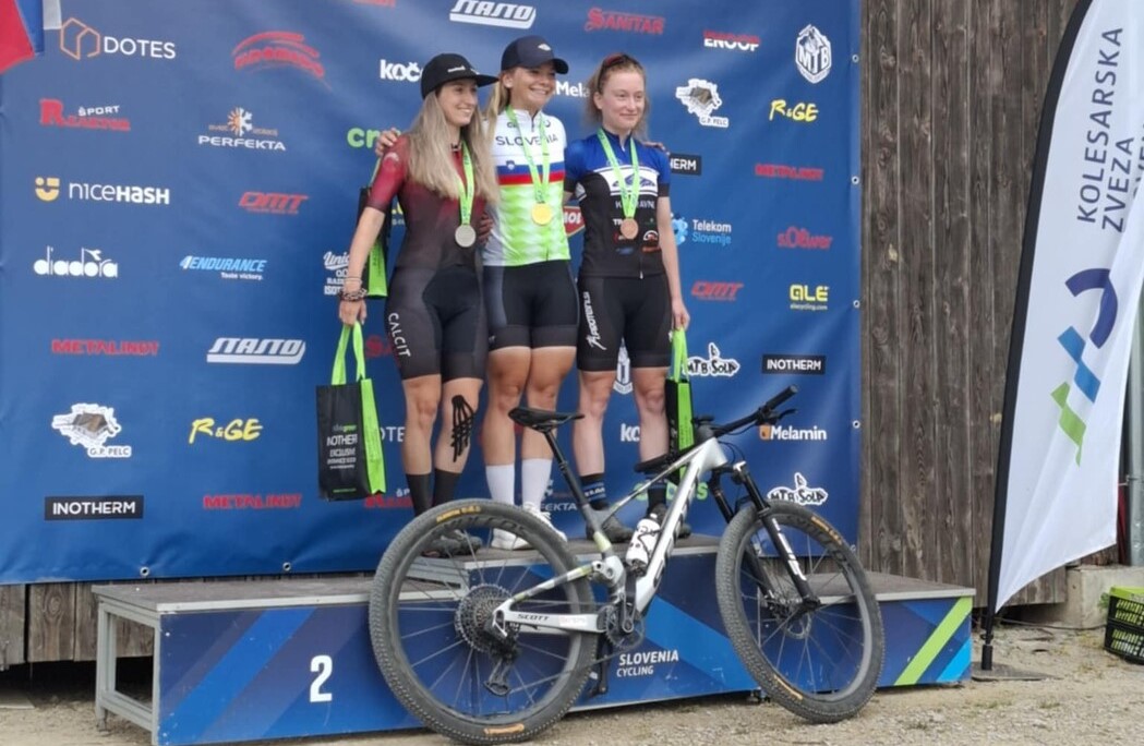 Kolesarski klub Ravne osvojil bron na državnem prvenstvu v Kočevju