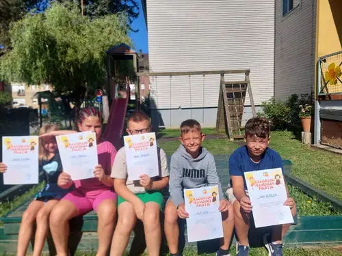 FOTO: Na Ravnah zaključili Ravensko razgibano poletje