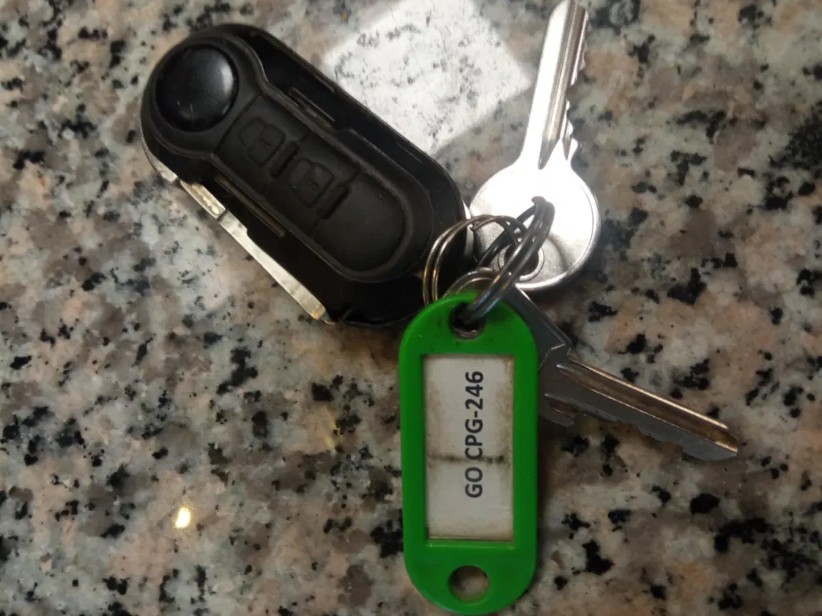 V Mislinji najdeni ključi, lastnika čakajo v pekarni Dolič