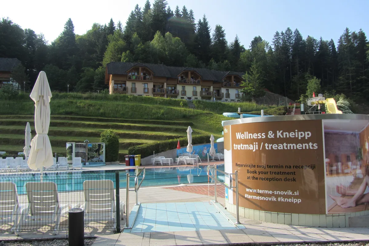 Eko Terme Snovik sredi Tuhinjske doline s poletno kapljo svežine navdušuje obiskovalce