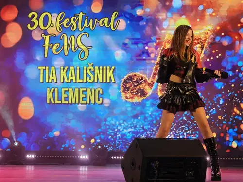 11 - letna rokerica Tia Kališnik Klemenc s svojo energijo osvaja mednarodne odre