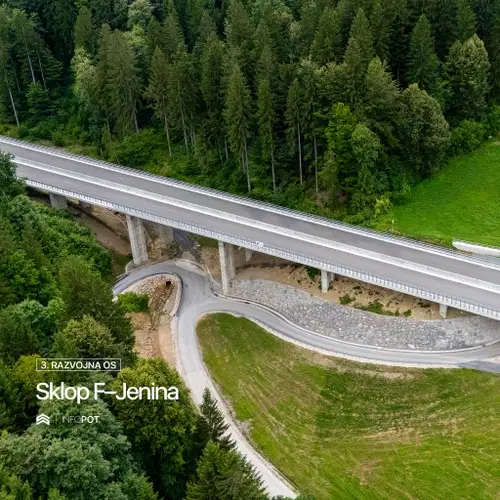 Na sklopu F-Jenina kljub zaključenim delom še vedno manjkajoči elementi