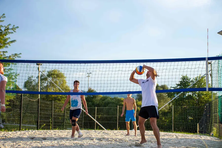 FOTO: V nedeljo na mivki v Slovenj Gradcu kraljevali moški